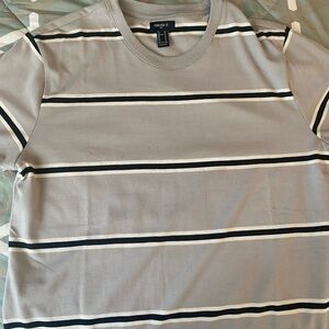 Forever 21 Men’s Medium Striped T-Shirt